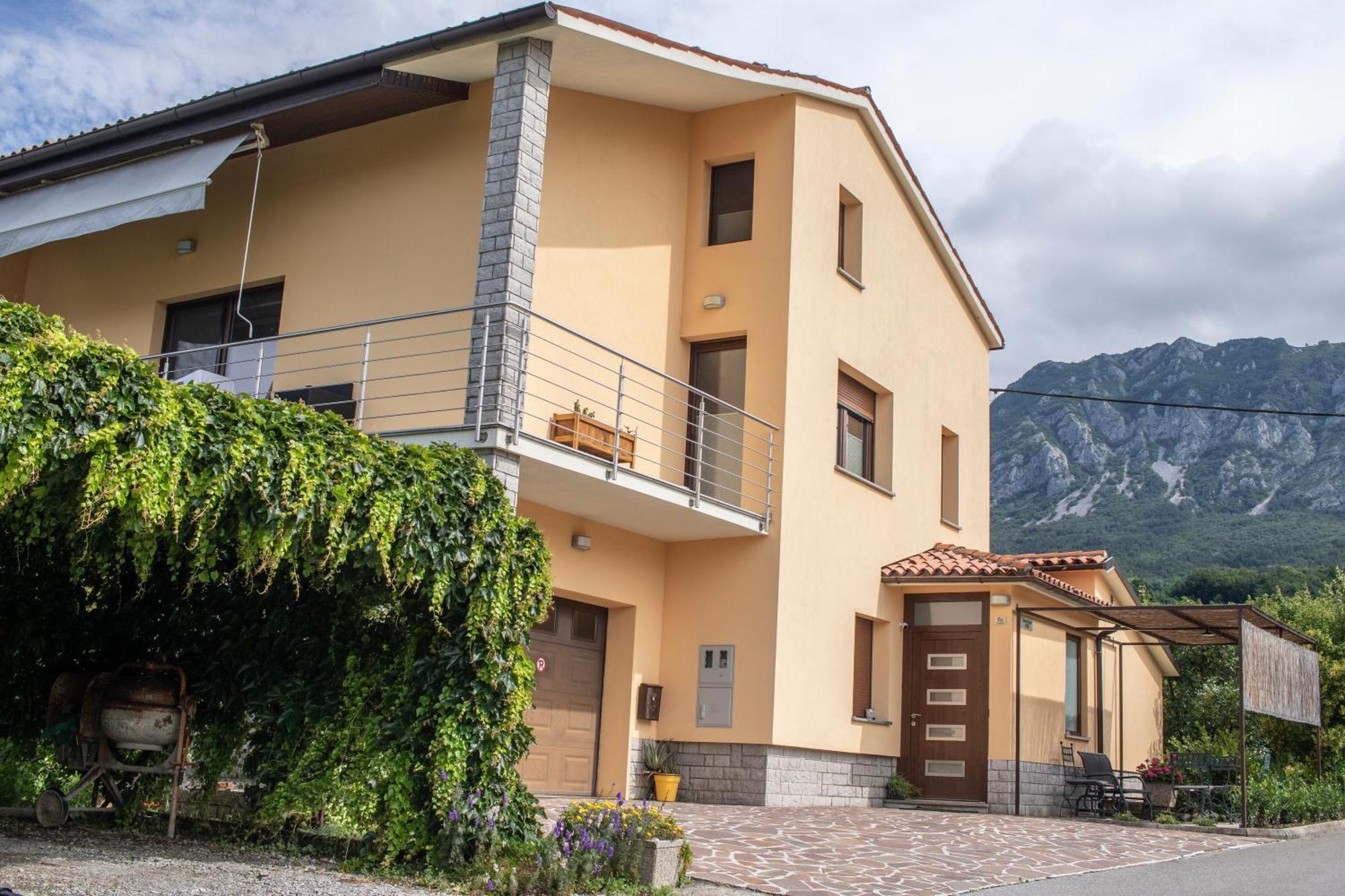 Borea Rooms - Sobe Budanje Vipava Bagian luar foto